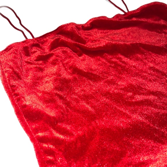 Red Velvet Crop Top Size Small - Picture 2 of 2